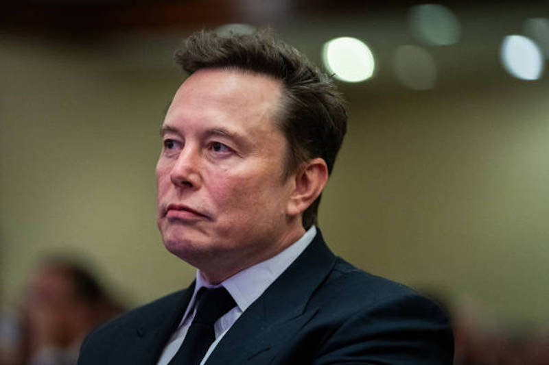 Acciones personales de Musk afectan a Tesla