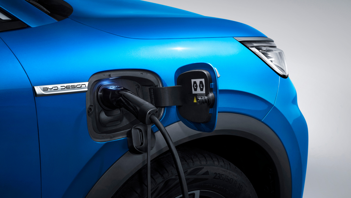 BYD rompe los límites. Ahora tu auto eléctrico podrá cargarse en 5 minutos