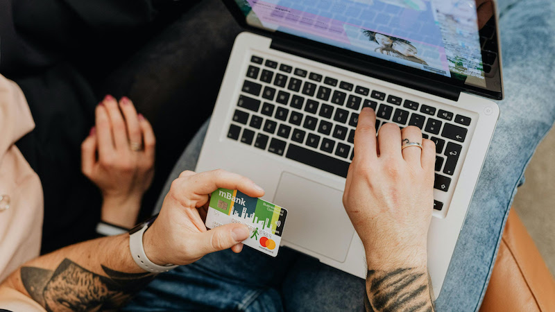 Kaspersky comparte 5 consejos de compras en línea para evitar que te chamaqueen este Día de los Inocentes