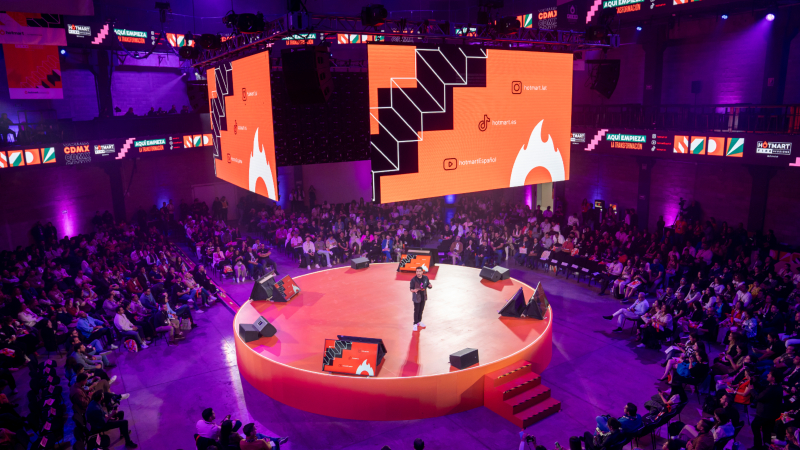 /noticias/No-es-una-tendencia-es-una-revolucin-Hotmart-celebra-su-primera-Fire-Sessions-en-Mxico