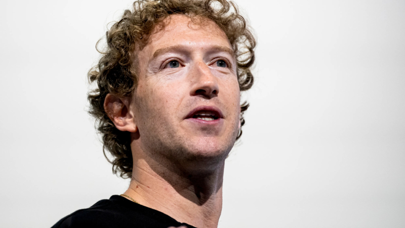 Inversionistas de Meta demandan a Zuckerberg por 8 mil mdd por violaciones de privacidad