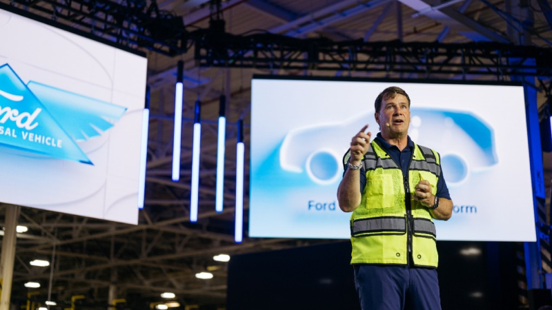 /noticias/Ford-invierte-5000-mdd-para-ensamblar-autos-elctricos-en-EU-alista-una-camioneta-para-2027