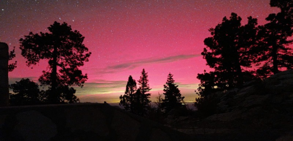 Tormenta geomagnética ilumina México: auroras boreales y destellos sorprenden al país la noche del 11/11