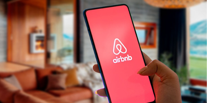 Airbnb amplía sus servicios en México: ahora puedes reservar equipaje y traslados