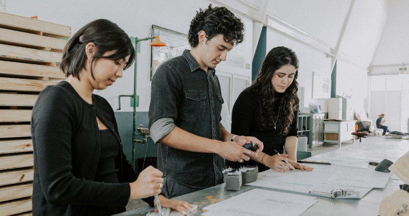 Un asiento modular hecho por estudiantes gana el James Dyson Award 2026 en México