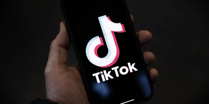 TikTok agrega la Línea de Mujeres dentro de la plataforma