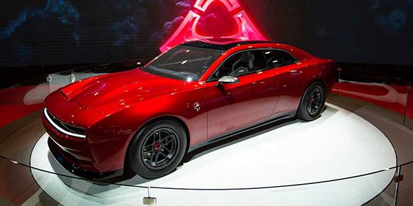 El Dodge Charger Daytona SRT Stryker Red Concept, nos muestra como serán las modificaciones para los deportivos eléctricos del futuro
