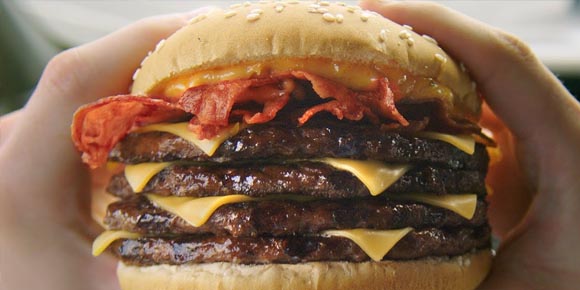 Stacker Salvaje con dos, tres o hasta cuatro pisos de carne hizo cambiar a Burger King su logo