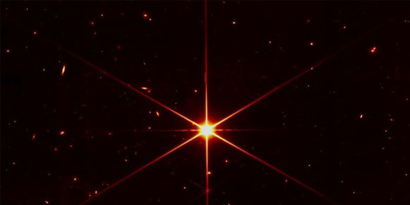 Nueva estrella descubierta por el James Webb