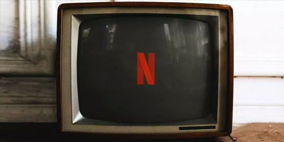 Cómo usar un dispositivo móvil para ver Netflix en una TV antigua