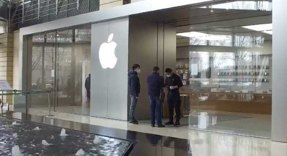 Apple cierra todas sus tiendas en Italia por aislamiento debido al coronavirus