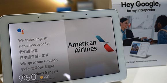 American Airlines pone a prueba el intérprete de Google Assistant en sus salas de espera