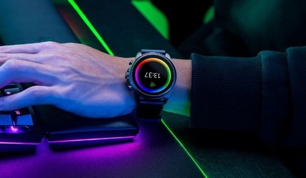 #CES2022: Razer presenta smartwatch y escritorio para gamers