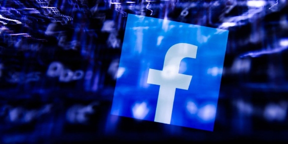 Facebook retrasa nuevos productos y funciones para realizar 