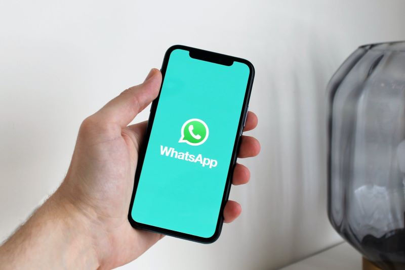 Cómo tener más fondos de pantalla en WhatsApp para Android
