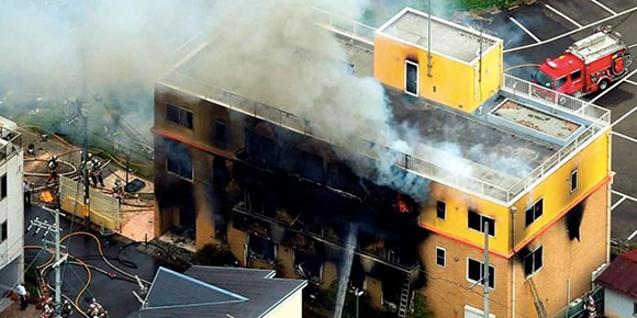 Arde estudio de anime en Japón, reportan 30 víctimas mortales