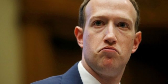 Demandan a Mark Zuckerberg por el caso Cambridge Analytica